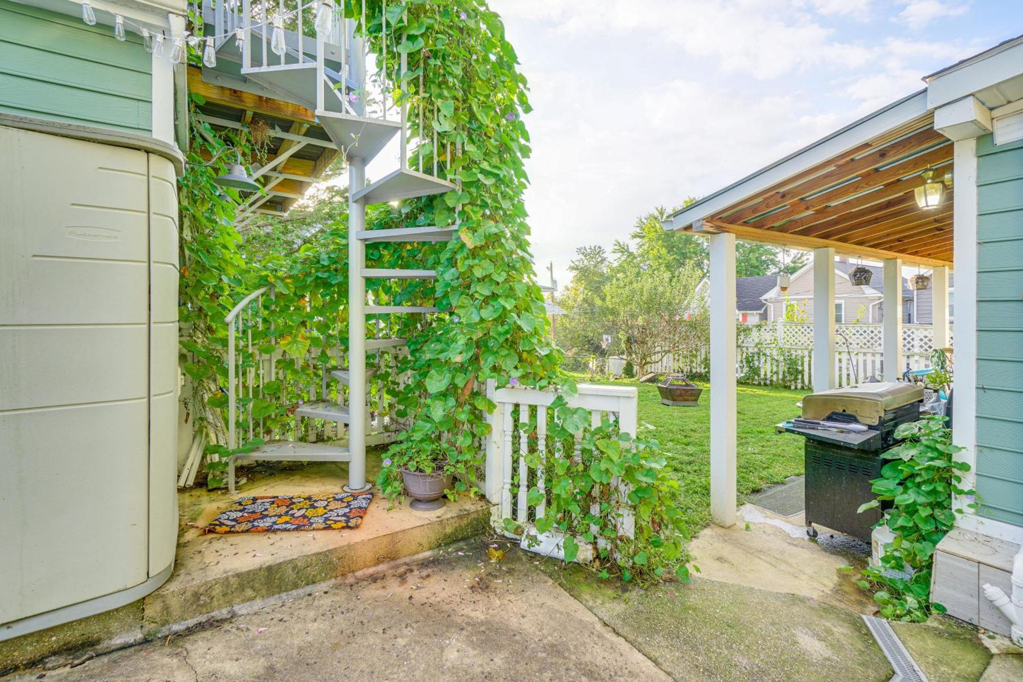 Epic Brunswick Apartment, Deck With Private Hot Tub! Buitenkant foto